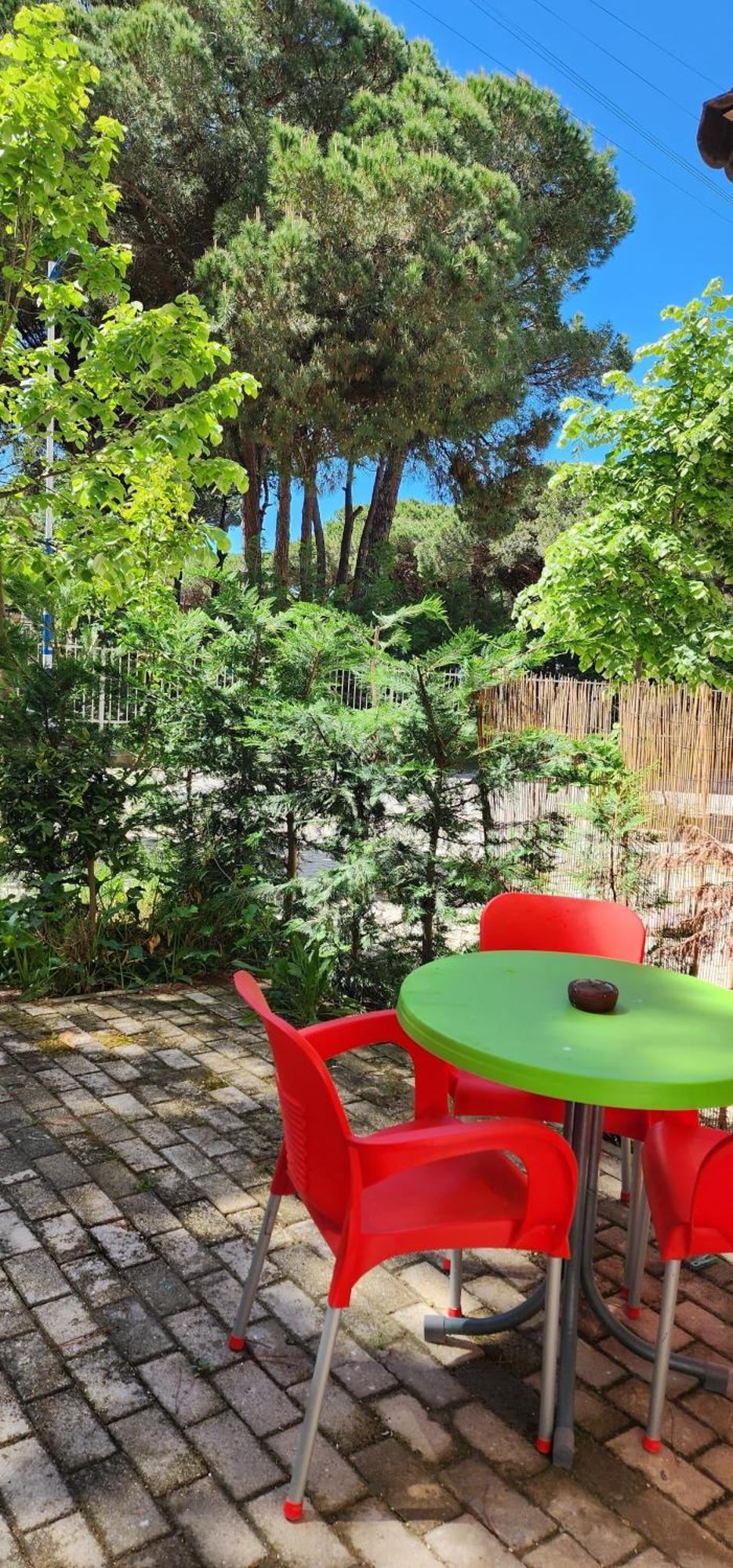 Sunny Beach Loft Golem (Tirana) Bagian luar foto